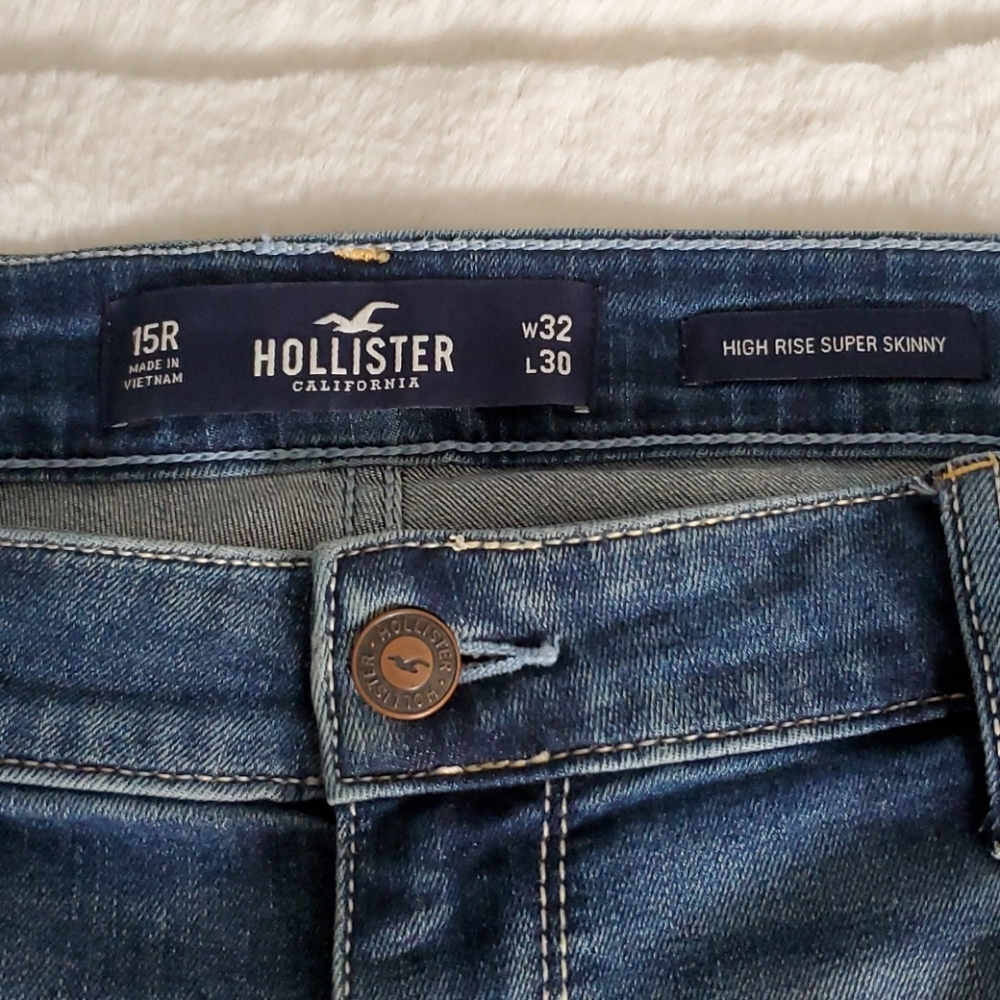 Jeans - Picture 3 of 4